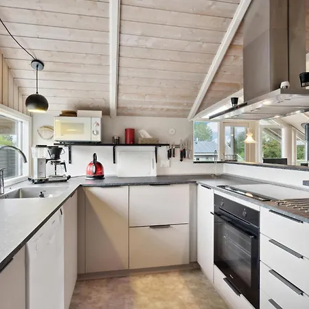 Nice Home In Nordborg With Sauna * ノーポ