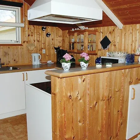 Vandstedet Ix بيت للعطل *